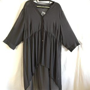 Torrid Tunic Top Women Size 2XL Gray Button Up V Neck Hi Lo Hem Roll Tab Sleeve